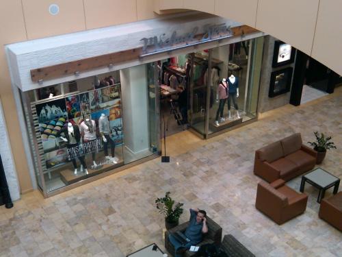 MTZ-Tile-and-Stone-Commercial-Tile-Installations-Scottsdale AZ